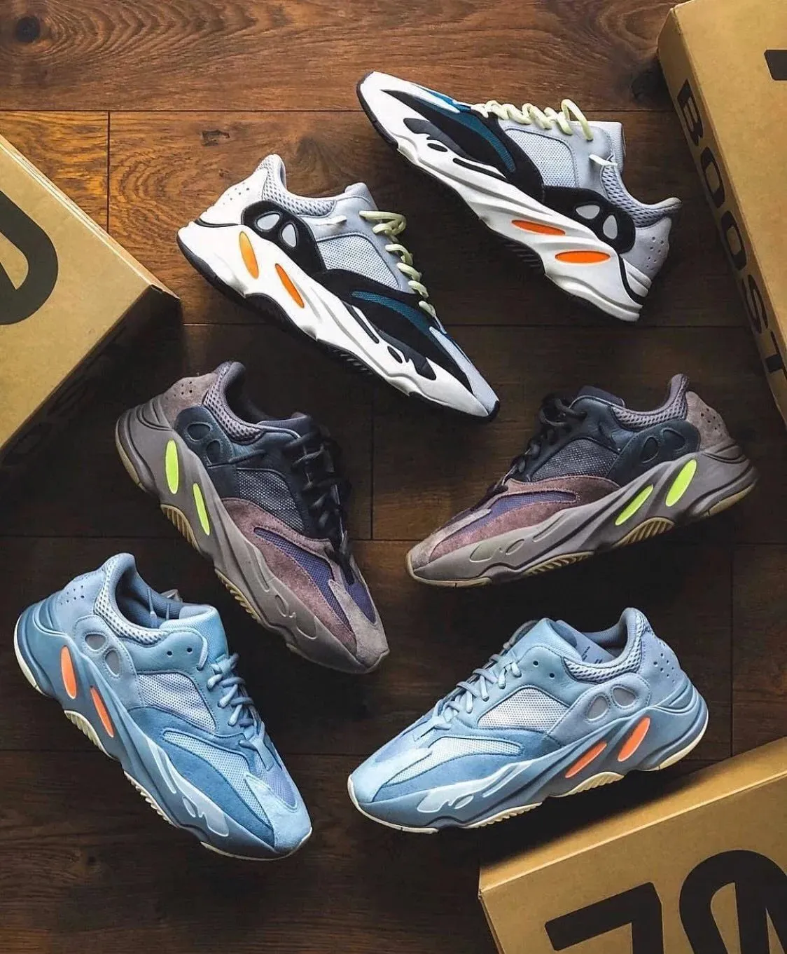 Yeezy 700 — Shoes find on the LitBuy Spreadsheet