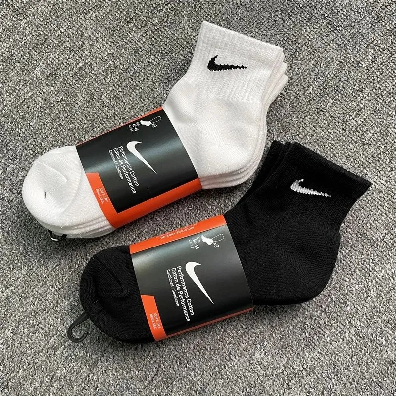 Nike socks — Accessories find on the LitBuy Spreadsheet