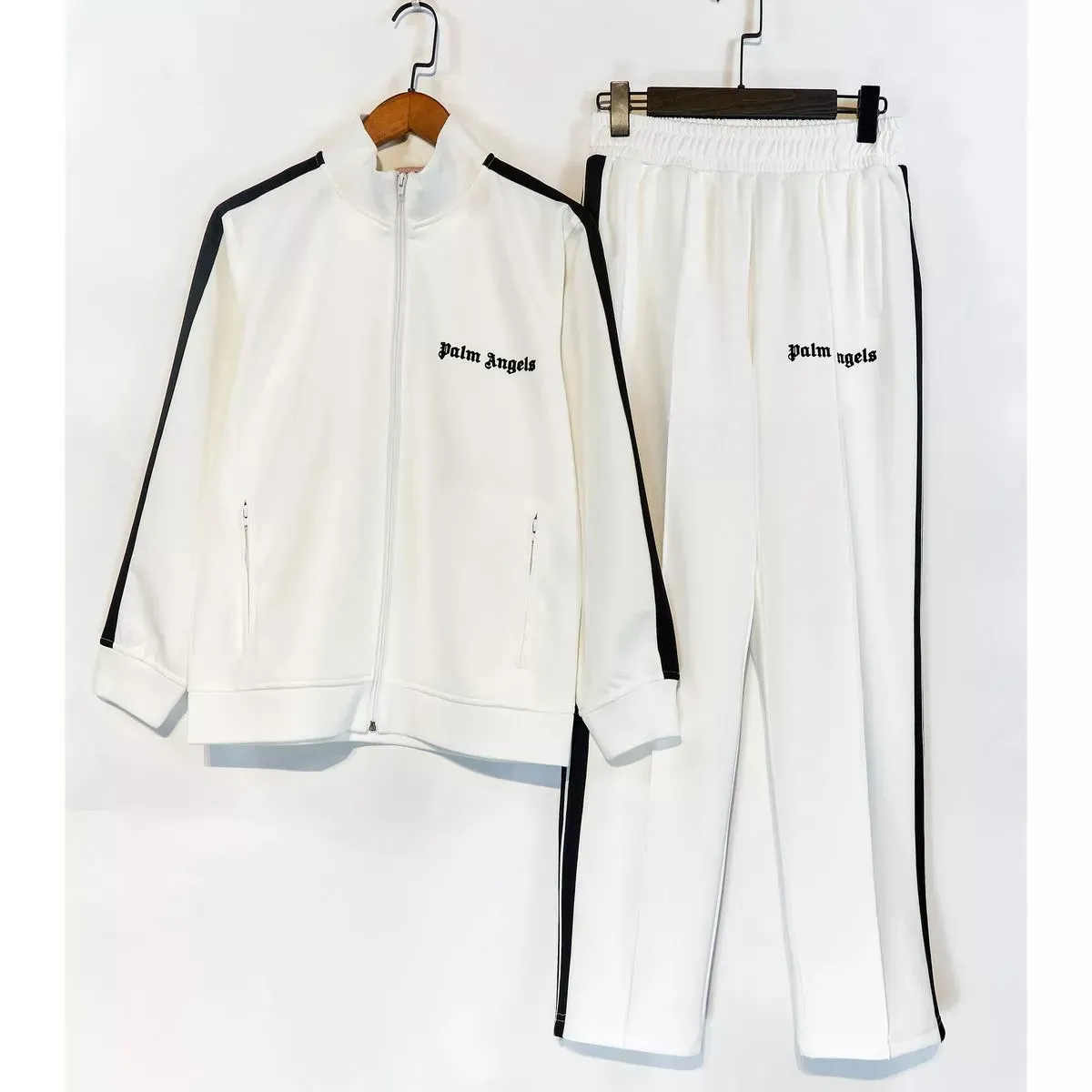 Palm angels Tracksuit — Tracksuits find on the LitBuy Spreadsheet