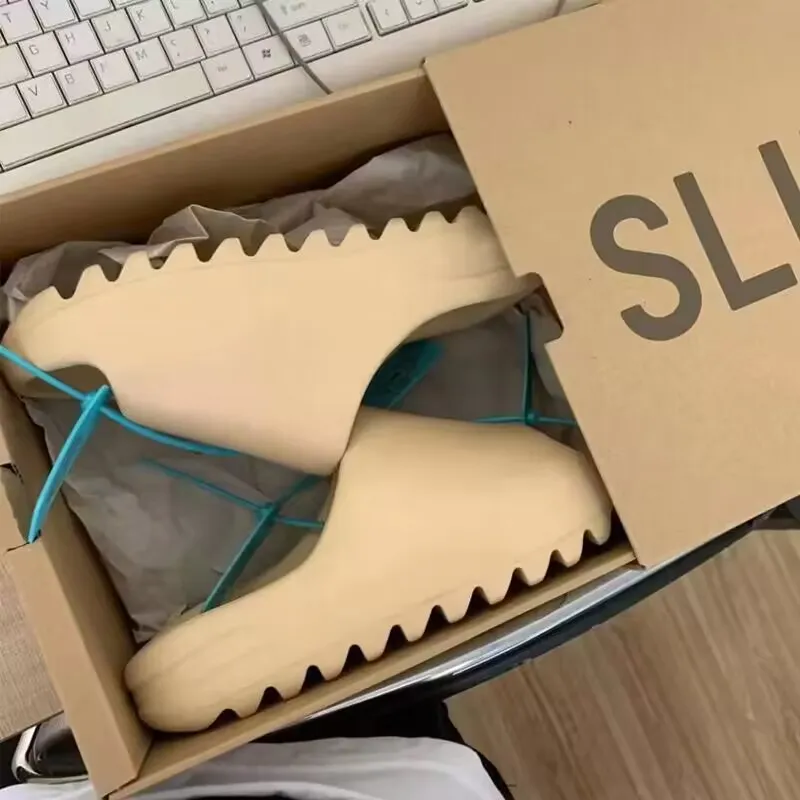 yeezy slides — Shoes find on the LitBuy Spreadsheet